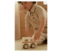 Ambulancia de Madera FSC