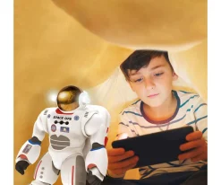 Charlie El Astronauta