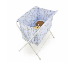 Cuna de Tela y Metal para Muñecos Big Stars