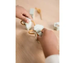 Figuras de Madera para Enlazar Cordones Little Farm
