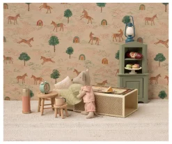 Hermana Pequeña Raton en Caja de Cerillas