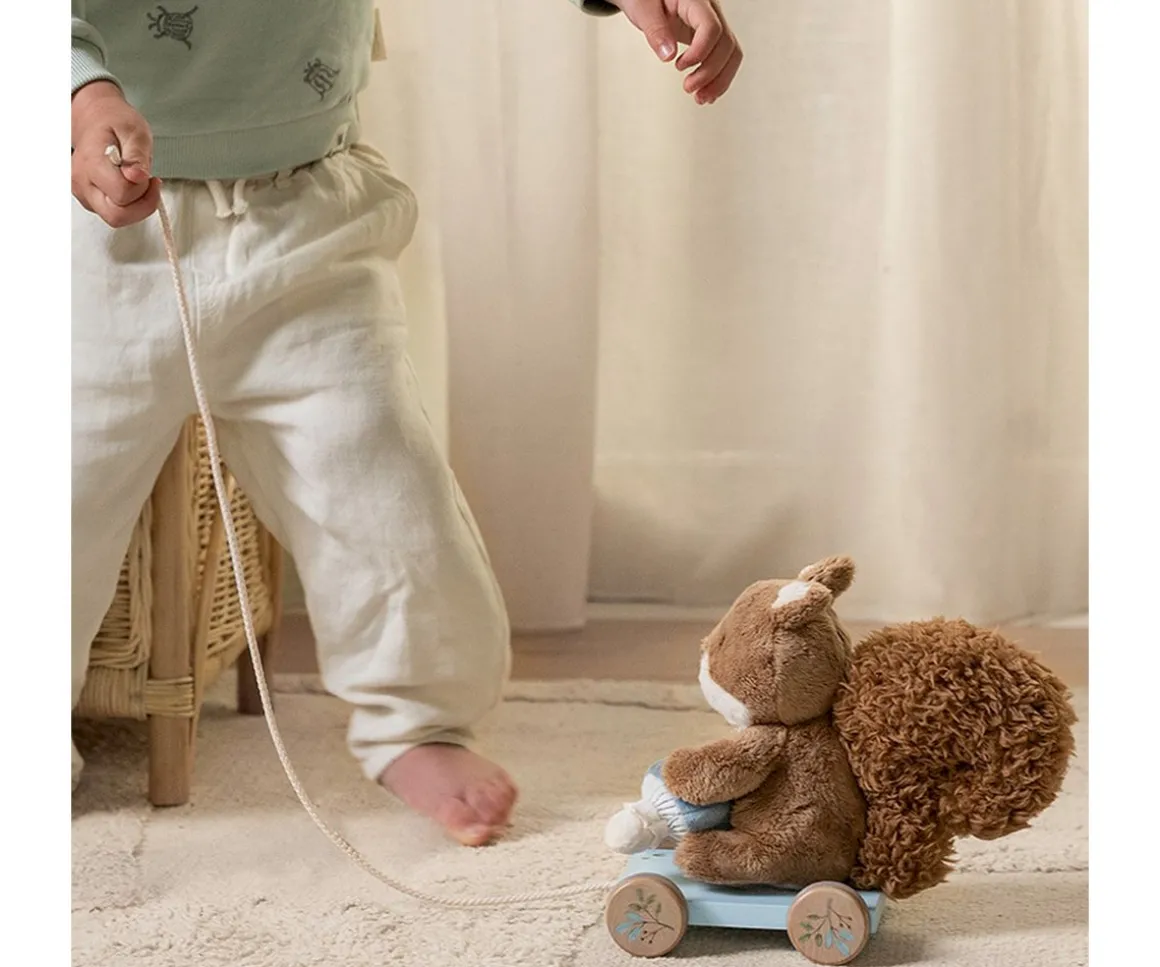 Juguete de Arrastre Peluche Ardilla Forest Friends