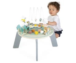 Mesa de Actividades del Jardín