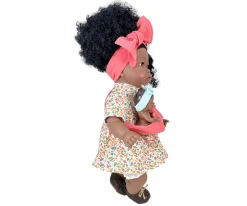 Muñeca Alika con Bebé Pelo Rizado Coral