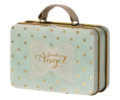 Ángel en Maleta Hermana Pequeña