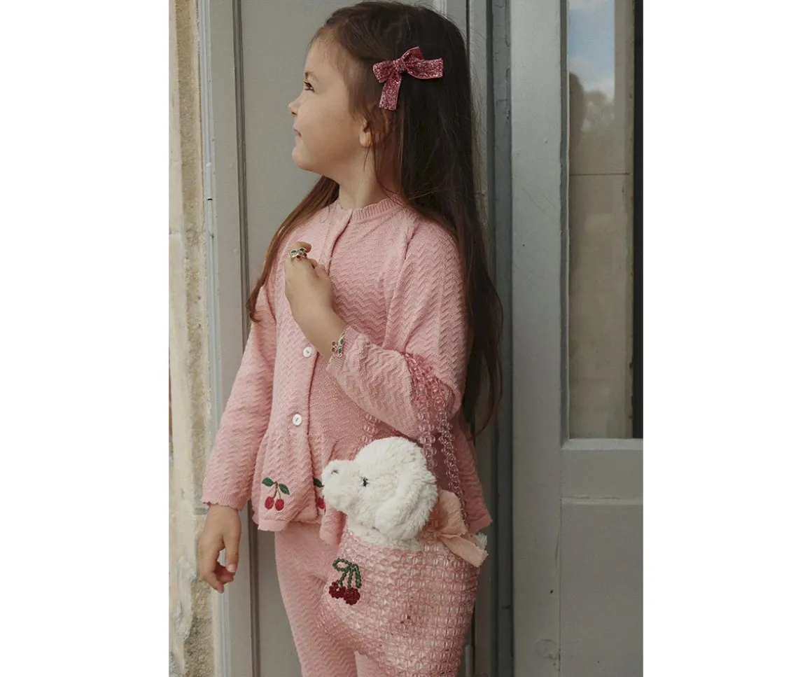 Perrito Madeleine Fiola