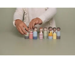 Set Familia Rosa Casa Muñecas Little Dutch